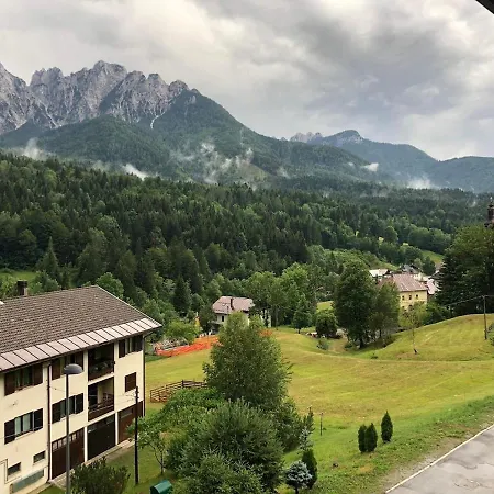 Lakes Of Fusine Three Border Area Apartment *