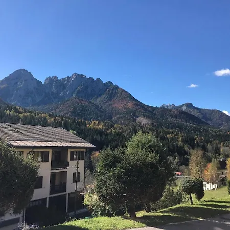 Lakes Of Fusine Three Border Area Apartment *